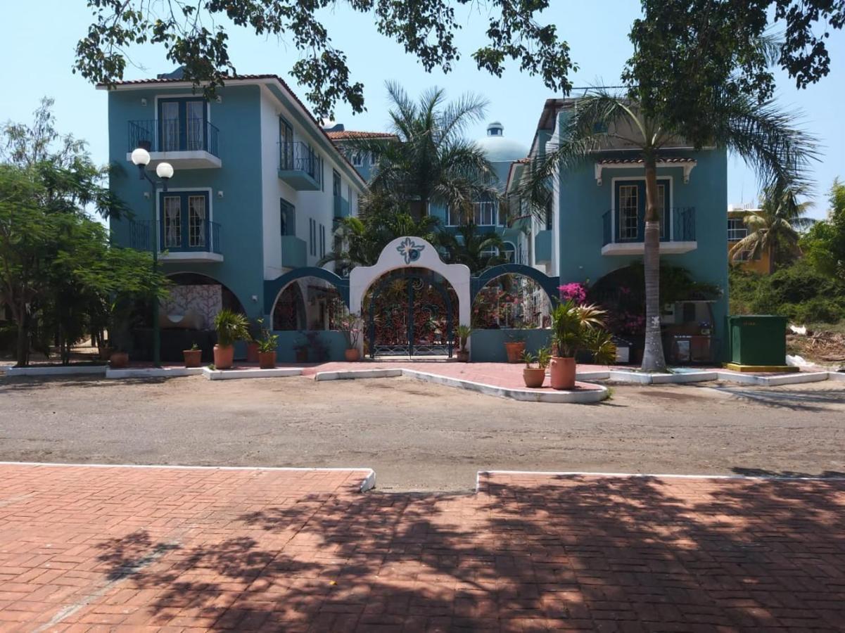 Delphinus Inn Santa Cruz Huatulco Dış mekan fotoğraf